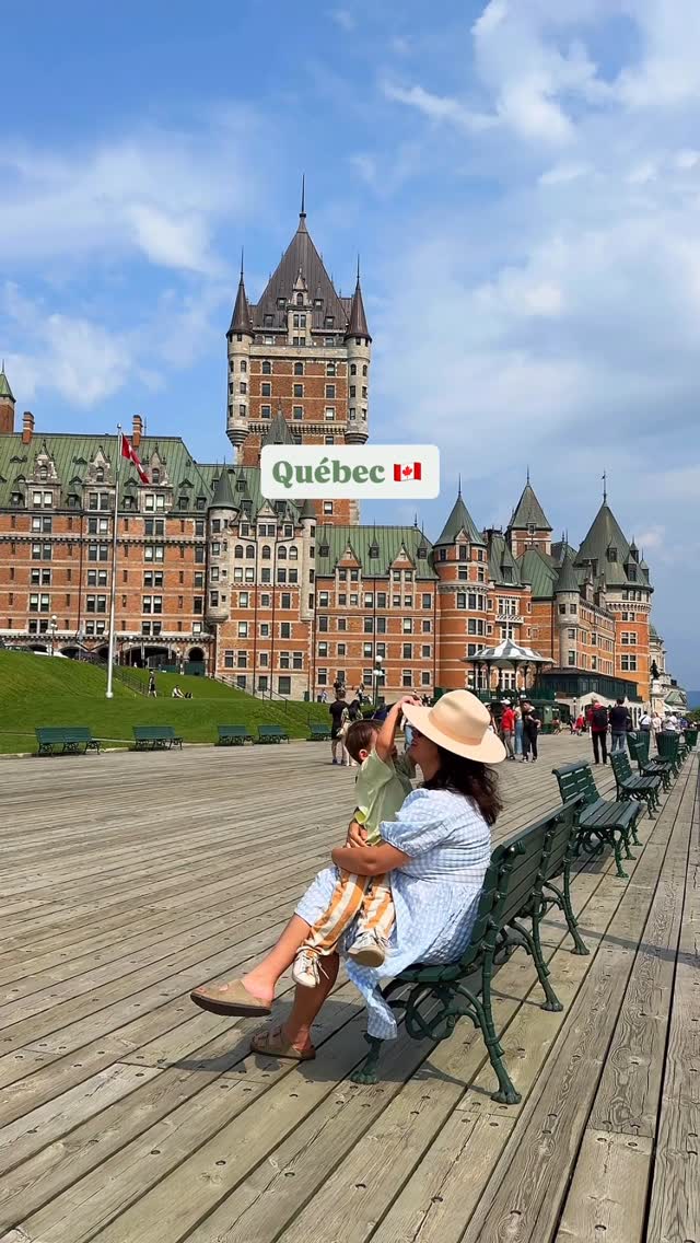 Instagram post by @noscurieuxvoyageurs for Hilton. Caption reads: Bienvenue au…

Québec 🍁 C’est parti pour une....