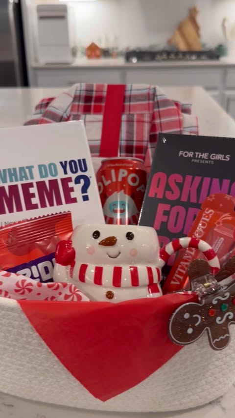 Instagram post by @kate_cleanhome for What Do You Meme. Caption reads: My must-haves for a cozy game night — and yes,....