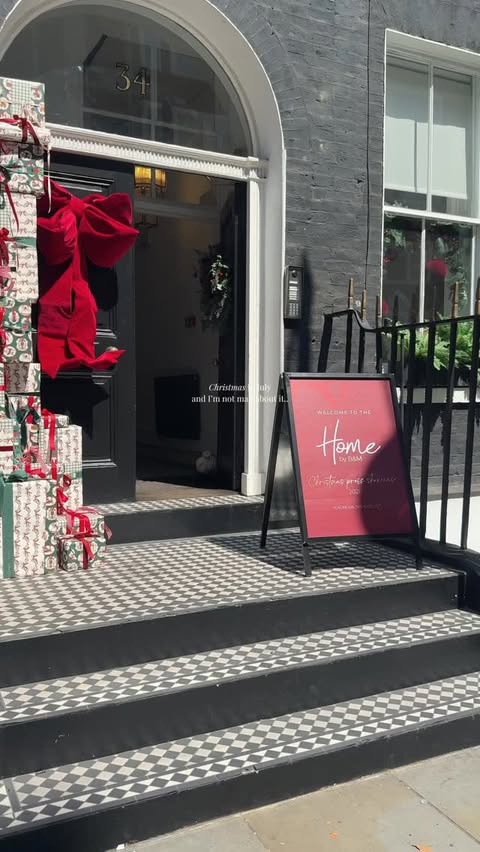 Instagram post by @aspen.home.x for B&M Stores. Caption reads: [...] this year might be the best yet? 🙊....