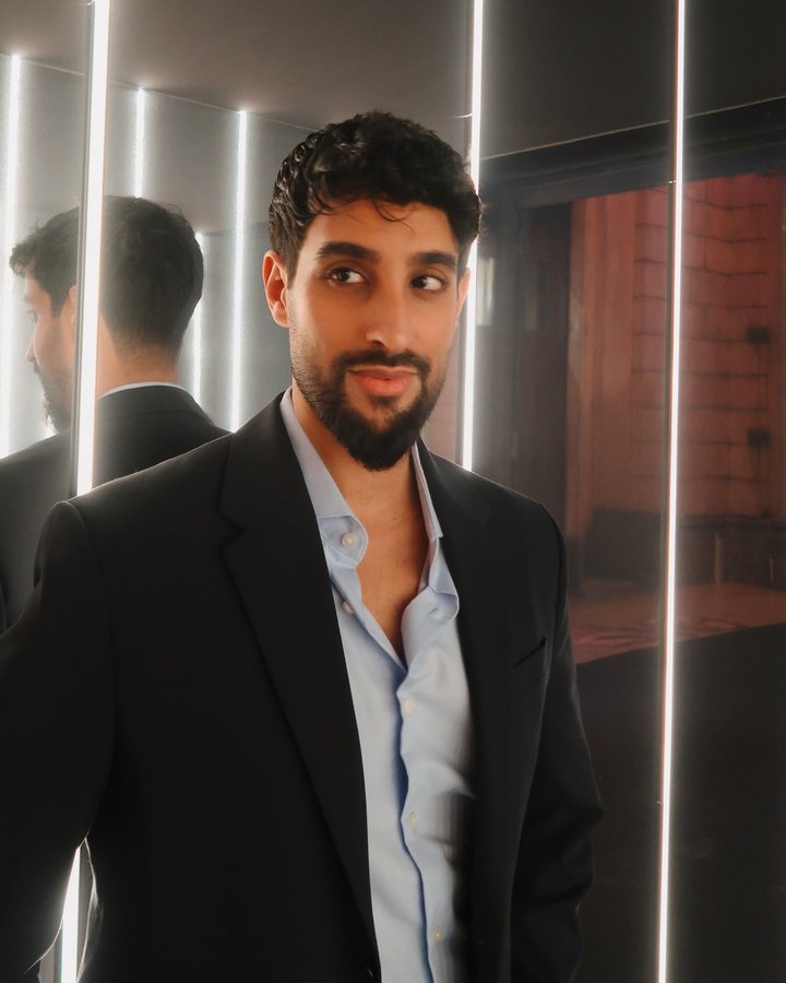 Instagram post by @samislimani for ELIE SAAB. Caption reads: A fantastic evening with @eliesaabworld in Milan....