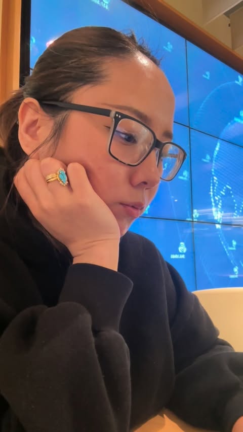 Instagram post by @imnacho.hi for Quizlet. Caption reads: the anxiety to aggressively study hasn’t hit yet......