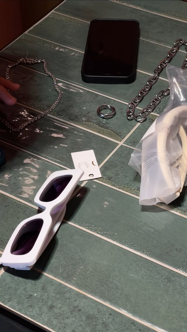 Instagram post by @satyamchopraa for upandarmed. Caption reads: [...] Don’t know where to start ? Head to....