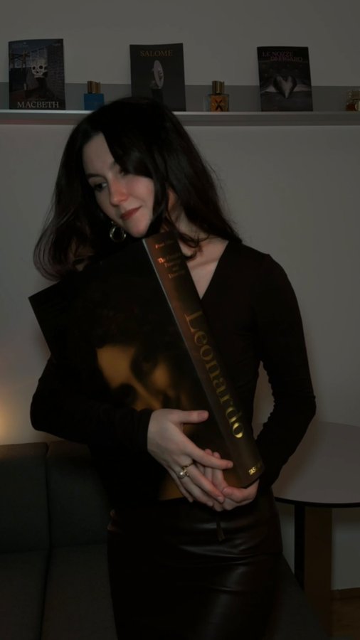 Instagram post by @natellaart for TASCHEN. Caption reads: [...] complete works by Leonardo da Vinci? 🥹....