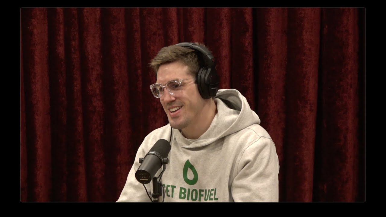 YouTube post by @joerogan for Happy Dad. Caption reads: JRE MMA Show .