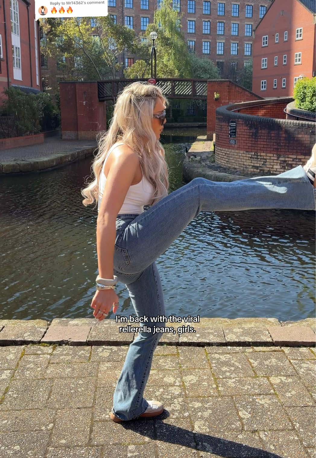TikTok post by @justlaursellis for RELA RELA. Caption reads: [...] #fypuk🇬🇧📍 #summeroutfits @RELA RELA Jeans.