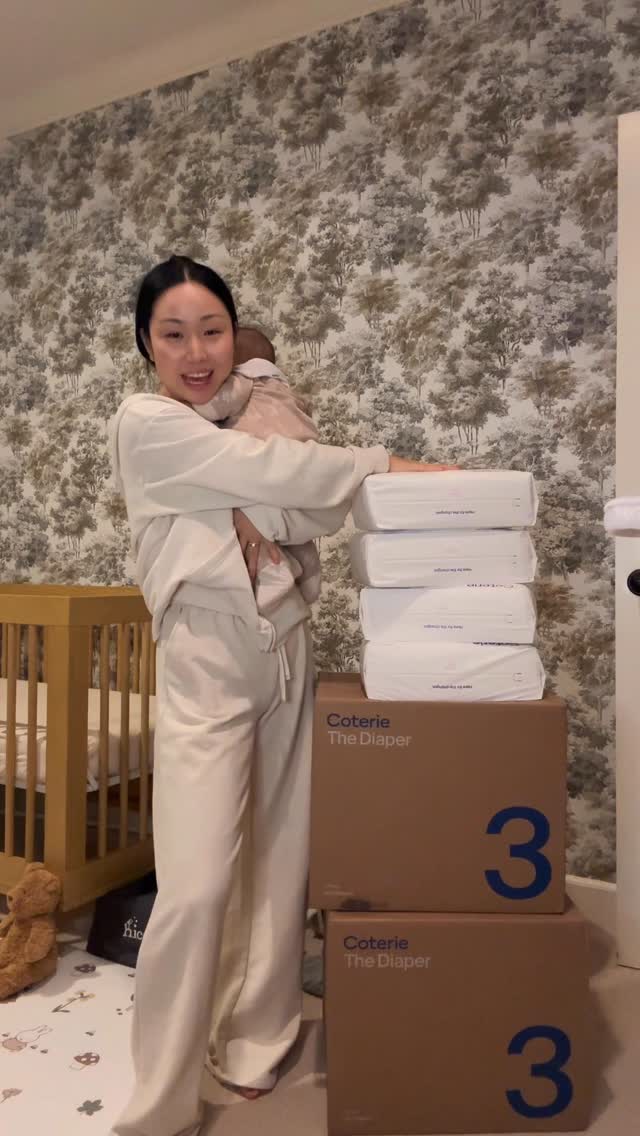 Instagram post by @hoemgirll for Honest. Caption reads: [...] @coterie 
diaper tote: @dagnedover 
rash....