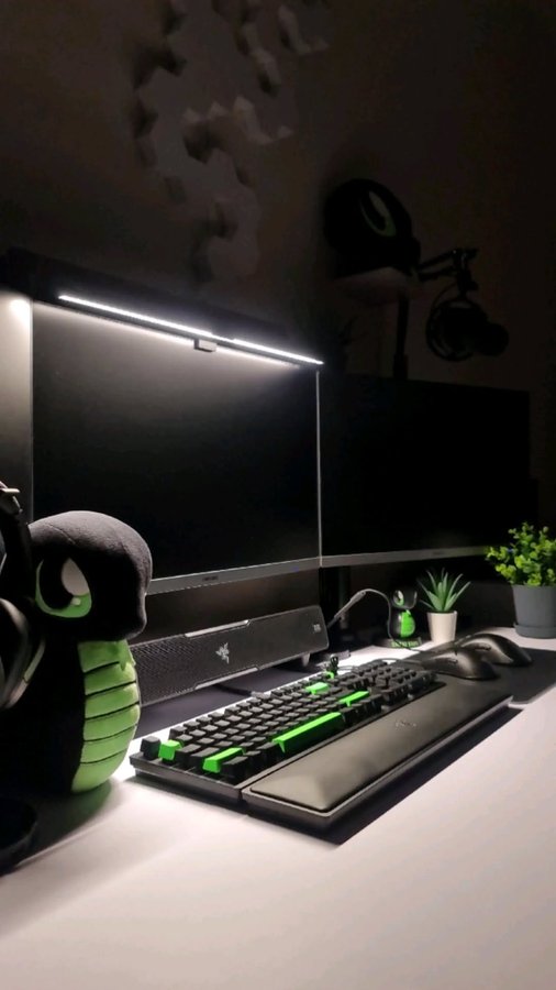 Instagram post by @chromarepublic for Quntis. Caption reads: [...] as well. Many thanks to the team in....