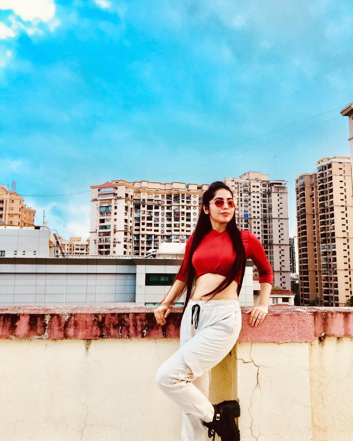 Instagram post by @imshreyanshi.b for TikTok Trends. Caption reads: Bae❤️..Self portrait.🌈 #selfportrait....