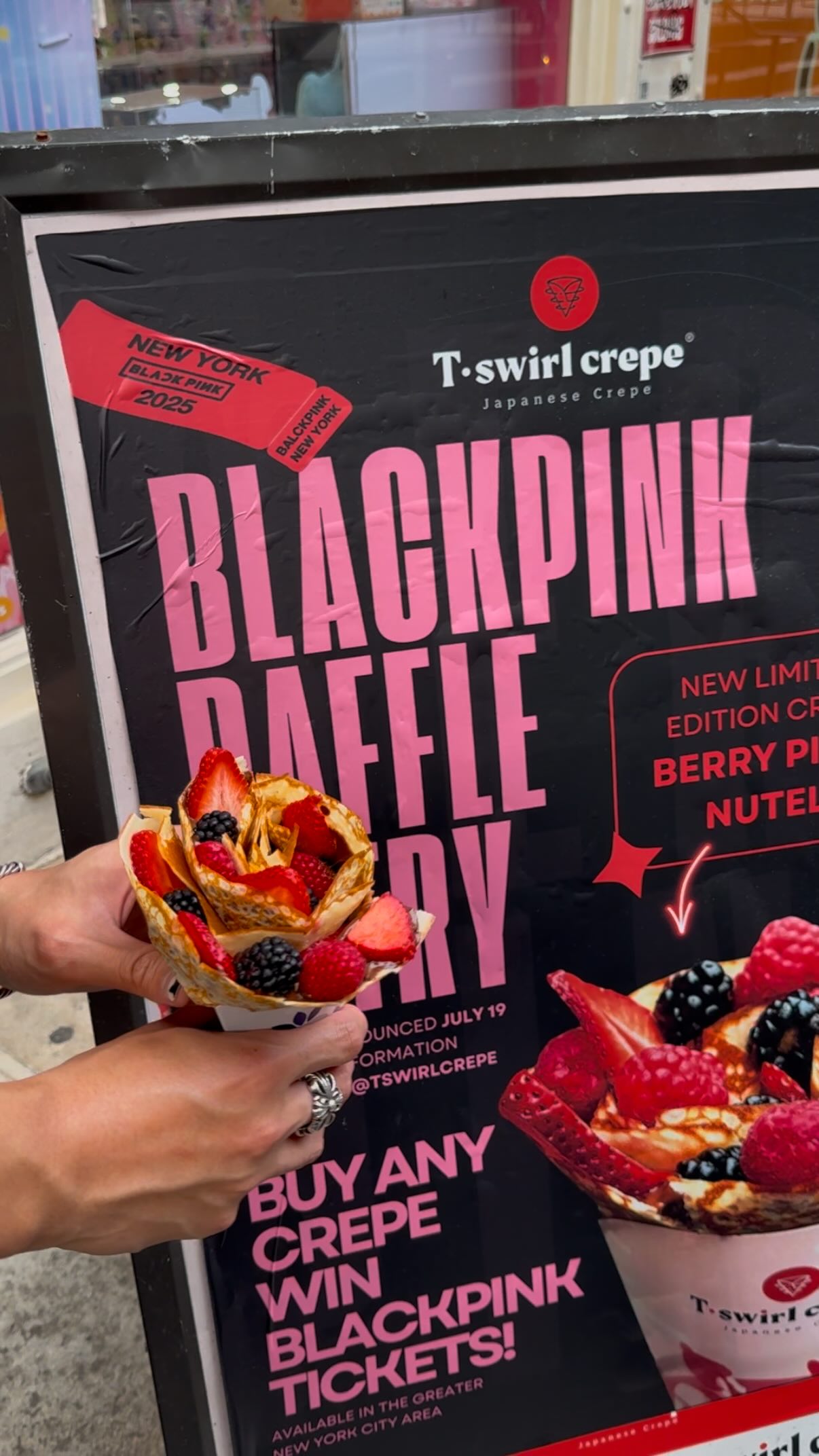 Instagram post by @cestlaveev for T-Swirl Crepe. Caption reads: [...] #crepelovers #nyceats #tswirlcrepe....
