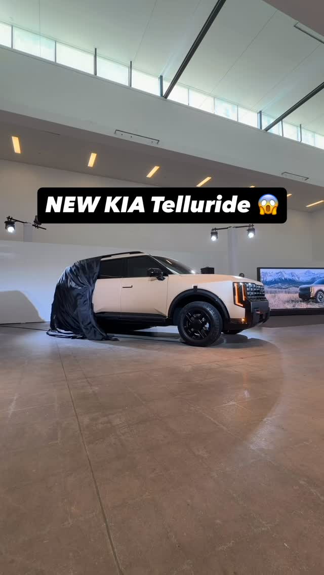 Instagram post by @drakemoschkau for Kia. Caption reads: What do you think of the 2027 @kiausa Telluride?....
