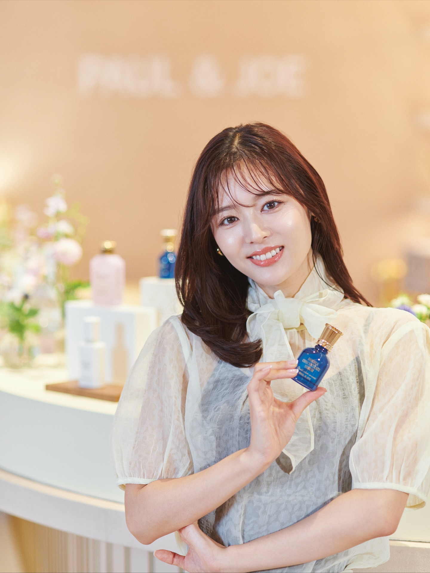 Instagram post by @starandsummer for PAUL & JOE BEAUTE. Caption reads: ⠀
@paulandjoe_beaute....