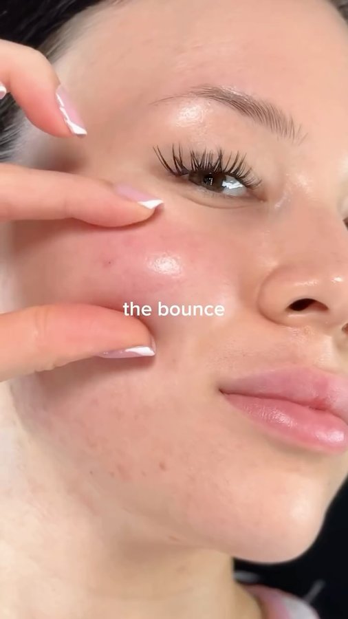 Instagram post by @chicandrise for FRANKLY. Caption reads: [...] skin ✨ The PDRN Bounce Ball Serum from....