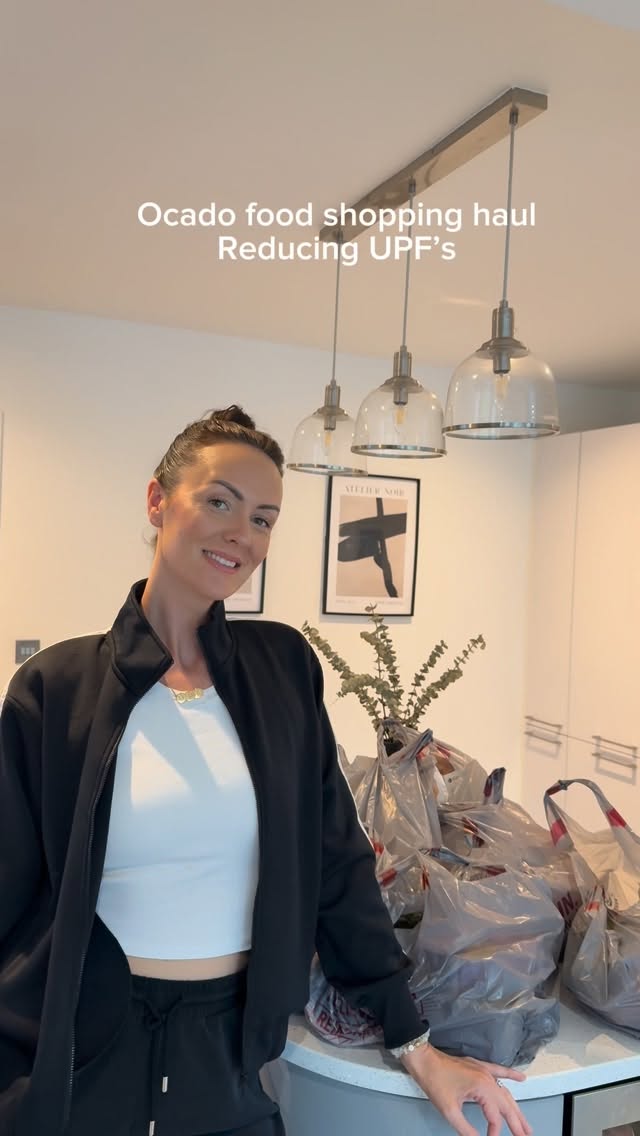 Instagram post by @daisyasaf_ for Ocado. Caption reads: Heres what I ordered this week for my family of 5....