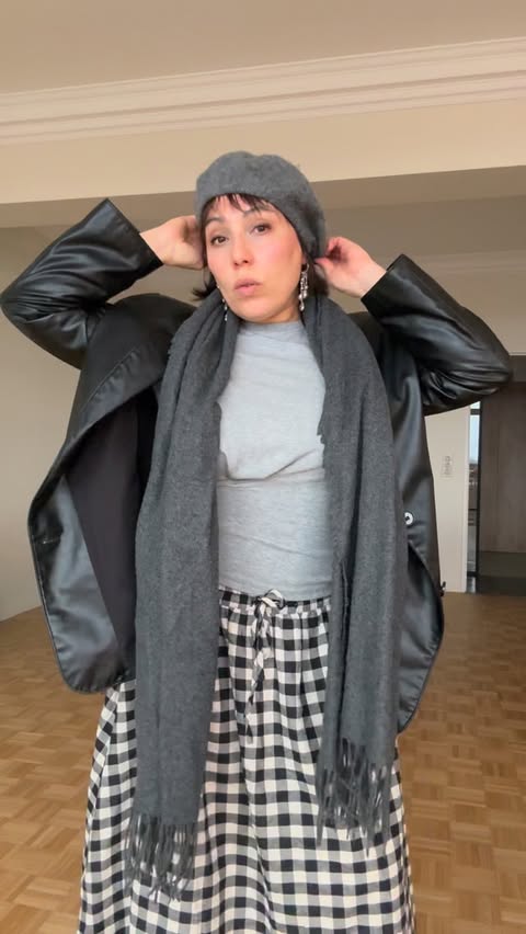 Instagram post by @ismahennedrault for Linticoshop. Caption reads: My top from @linticoshop is so Nice quality 

Link....