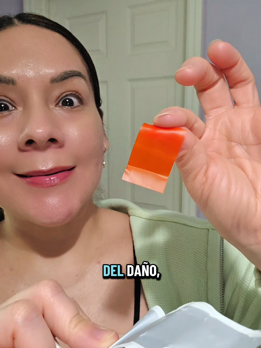 TikTok post by @kely6941 for Esther Formula. Caption reads: ESTHER FORMULA Glutathione & Ceramides. @ESTHER....