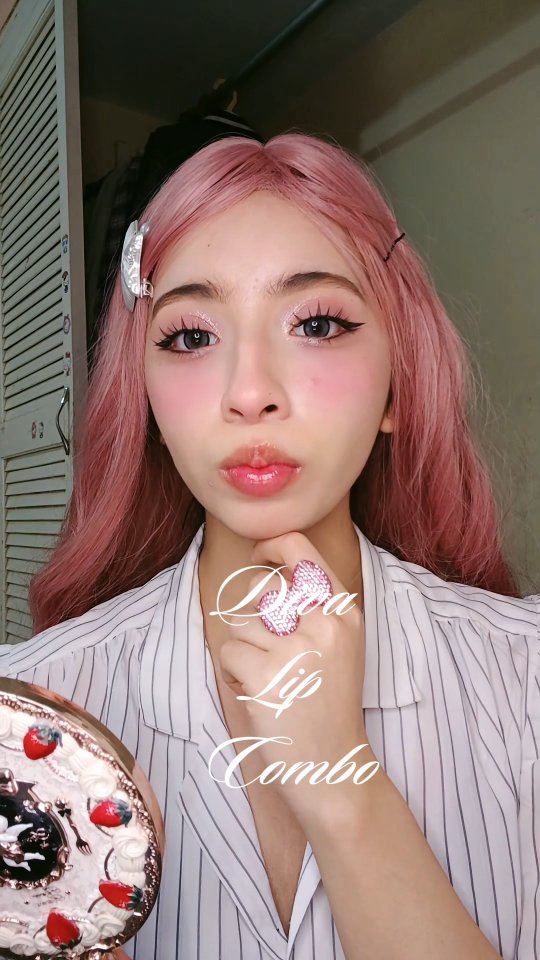 Instagram post by @dar.ari0 for Judydoll. Caption reads: Labios cherry 🫦✨️💄 @judydoll_official Stay Shine....