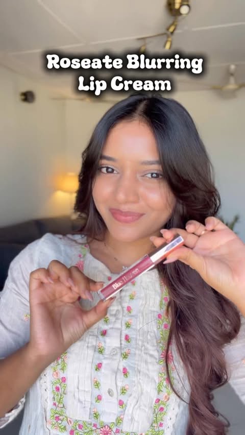 Instagram post by @shivani.manchekar for Blue Heaven Cosmetics. Caption reads: Comment below for links 🔗🥰✨ @blueheavencosmetics.