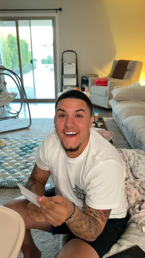 Instagram post by @lil.jerz for SeatGeek. Caption reads: [...] 😍 use my code jerz10 for 10% off tix....