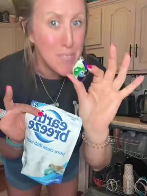 TikTok post by @mrskycornbread_ttshop for Earth Breeze. Caption reads: Say no to microplastic @Earth Breeze #earthbreeze....