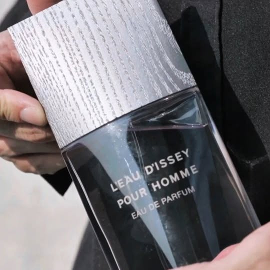 Instagram post by @atichat.bc for Issey Miyake Parfums. Caption reads: 🌊🐚🪸🏖 summer scent that I fell in love 🩵....