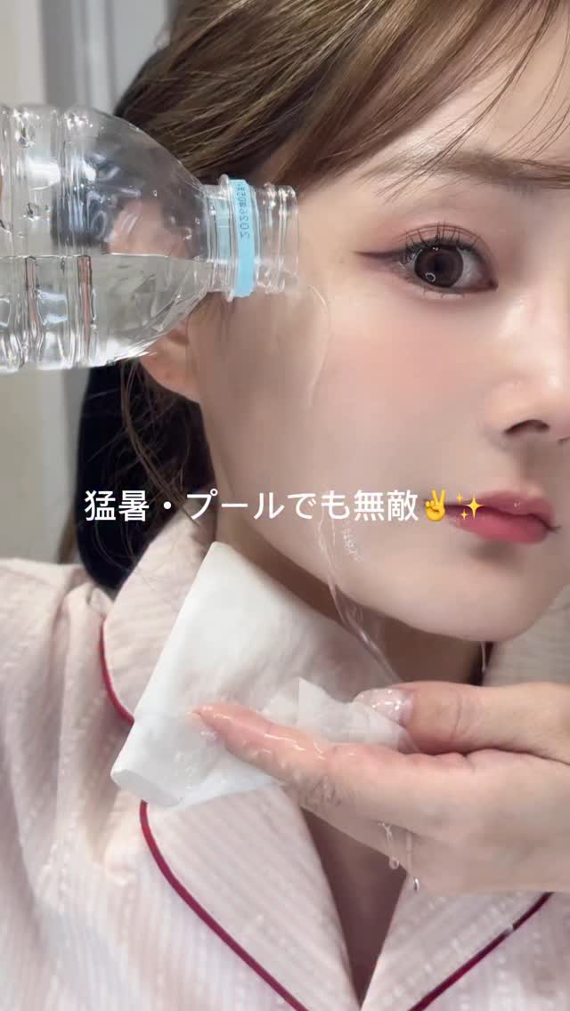 Instagram post by @kurumimi1113 for makeupforever. Caption reads: プール・猛暑でも無敵🔥絶対崩したくない日の最強....