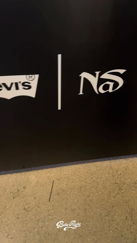 Instagram post by @lipsticknlyricsz for Mass Appeal. Caption reads: [...] Thanks for the invite - @levis //....