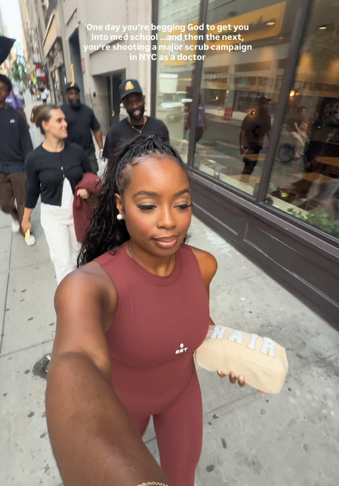 TikTok post by @thedolcemimi for SET ACTIVE. Caption reads: [...] going 🤍  Wearing the new @wearfigs x....