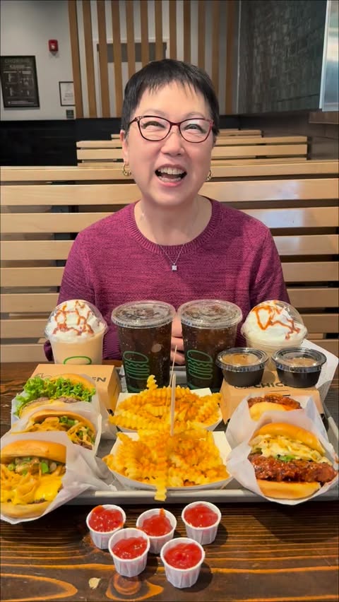 Instagram post by @thekoreanmama for Shake Shack. Caption reads: The new Korean menu at @shakeshack is here for a....