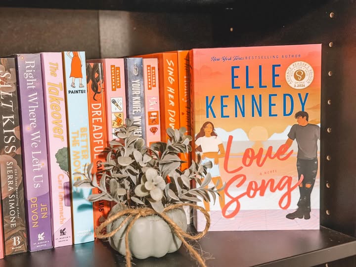 Instagram post by @thereadervee for Bloom Books. Caption reads: 💖 HAPPY • PUB • DAY 💖 Thank you #partner....