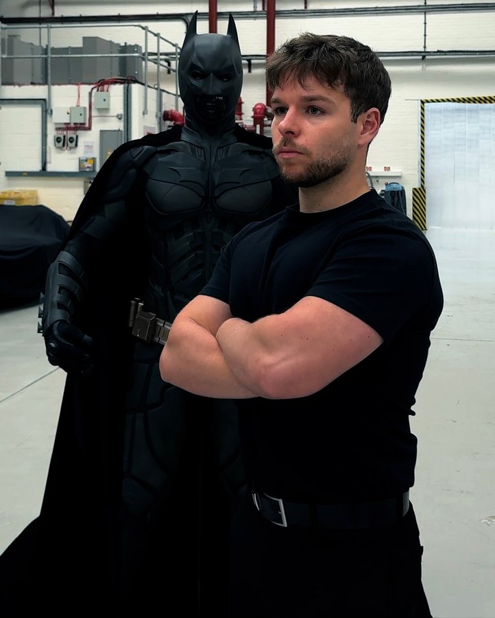 Instagram post by @ryanmar99 for Warner Bros. UK. Caption reads: [...] aura farm for Batman Day🦇
@warnerbrosuk....