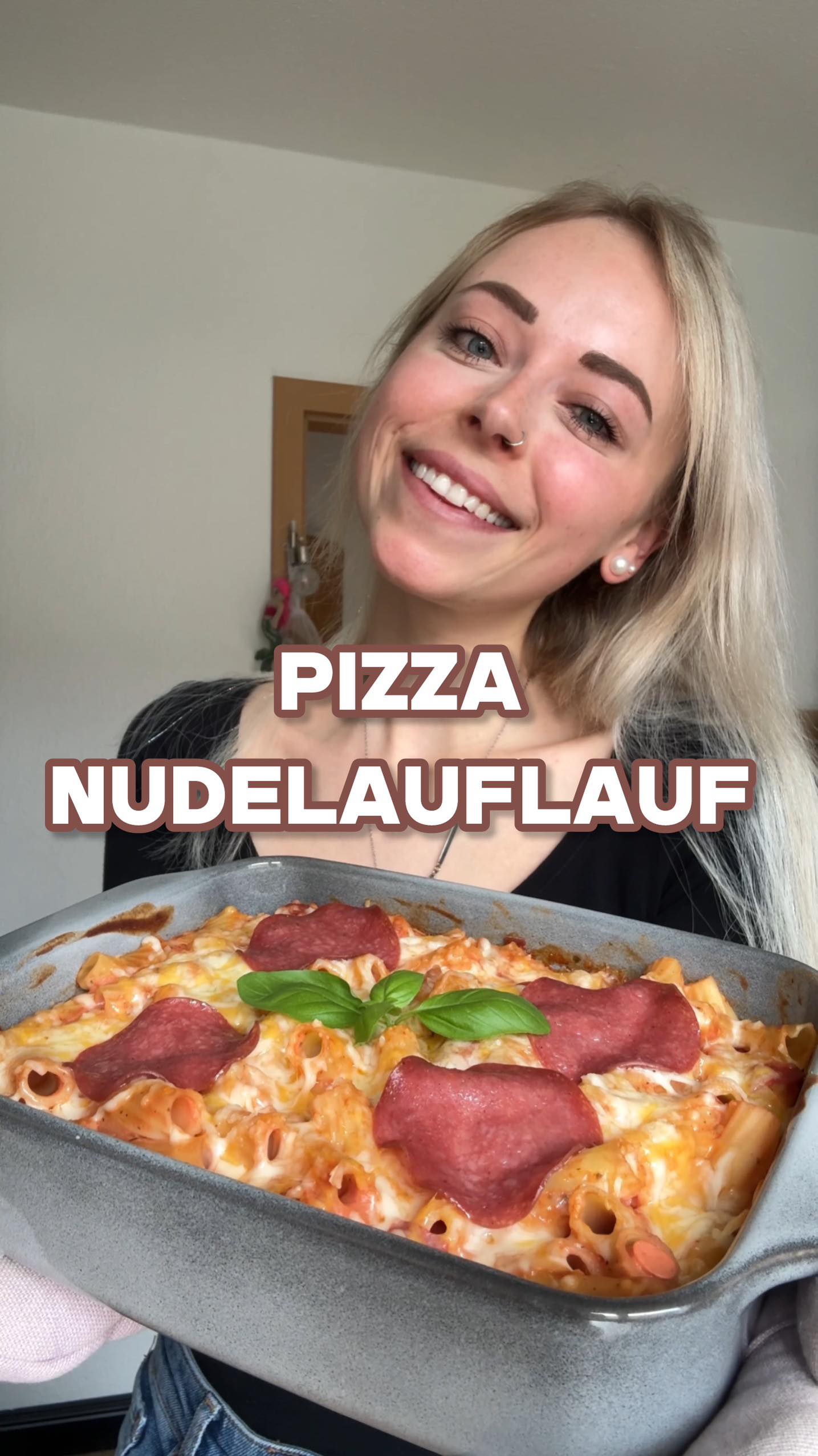 Instagram post by @tini.for for More Nutrition. Caption reads: Pizza Nudelauflauf 🍕😍

Rezept für ca. 2....