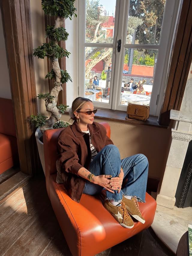 Instagram post by @neslihanyalirgavss for Mai Collection. Caption reads: weekend edition🧡🍊 reklam.