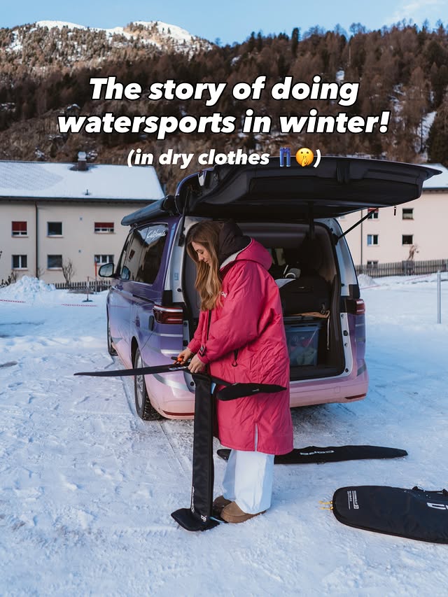 Instagram post by @alinakornelli for dryrobe. Caption reads: [...] #watersports #sportsgirl wearing @dryrobe....