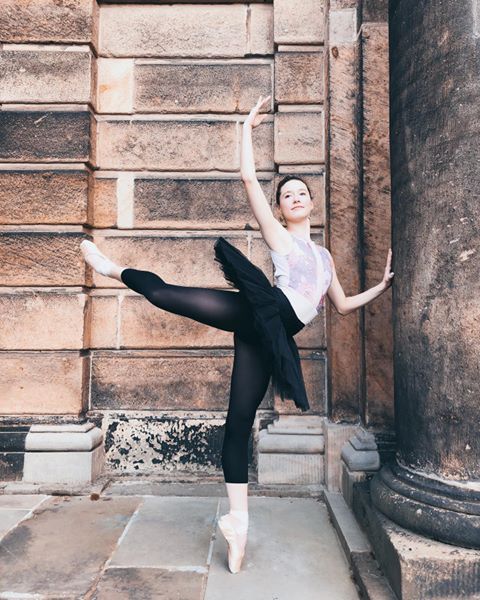 Instagram post by @jasmin.arndtt for TikTok Trends. Caption reads: 🦋💕👼🏻🦄🤍 • hoffe euch gehts allen gut zu....