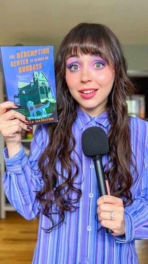 Instagram post by @starry.steph for Blend Bunny Cosmetics. Caption reads: [...] is Ellis Atlantis Palette from Blend Bunny....