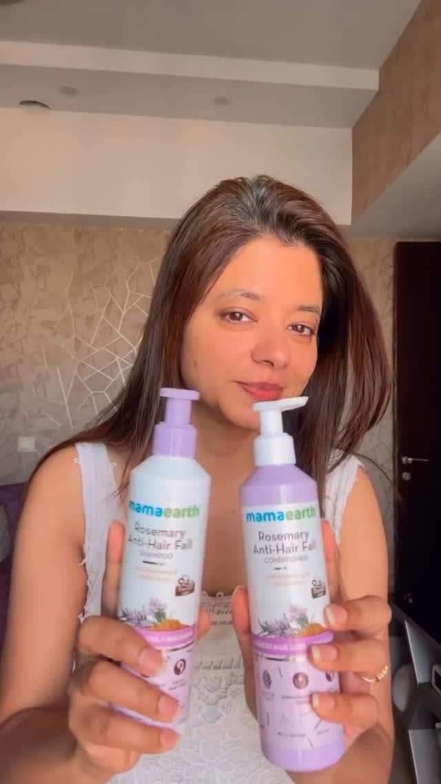 Instagram post by @headnheels.1111 for Mamaearth. Caption reads: Mamaearth Rosemary Anti Hairfall shampoo and....