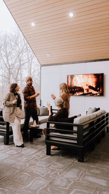 Instagram post by @kaylaloganblog for LCBO. Caption reads: ✨ Sleighing the gift game with a side of sparkle!....