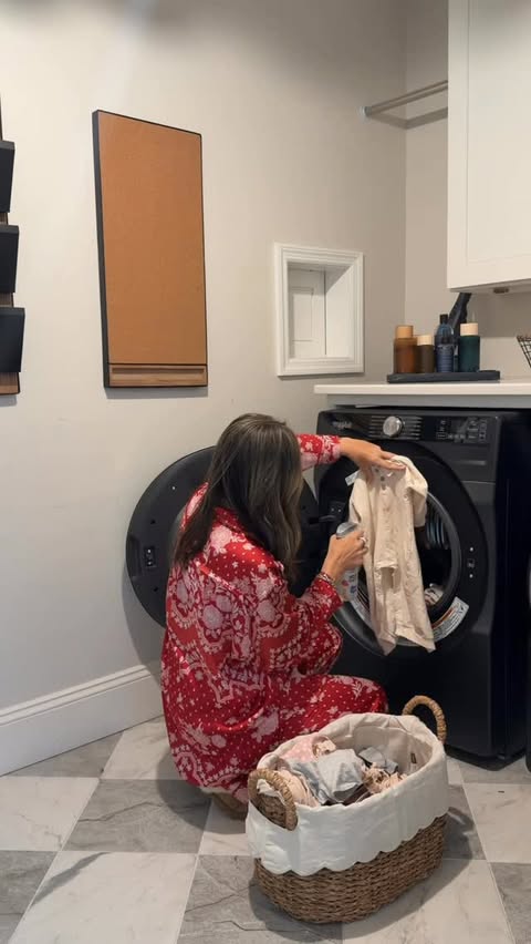Instagram post by @brivenzke for Whirlpool. Caption reads: #WhirlpoolAmbassador DO YOUR KIDS DO THEIR OWN....