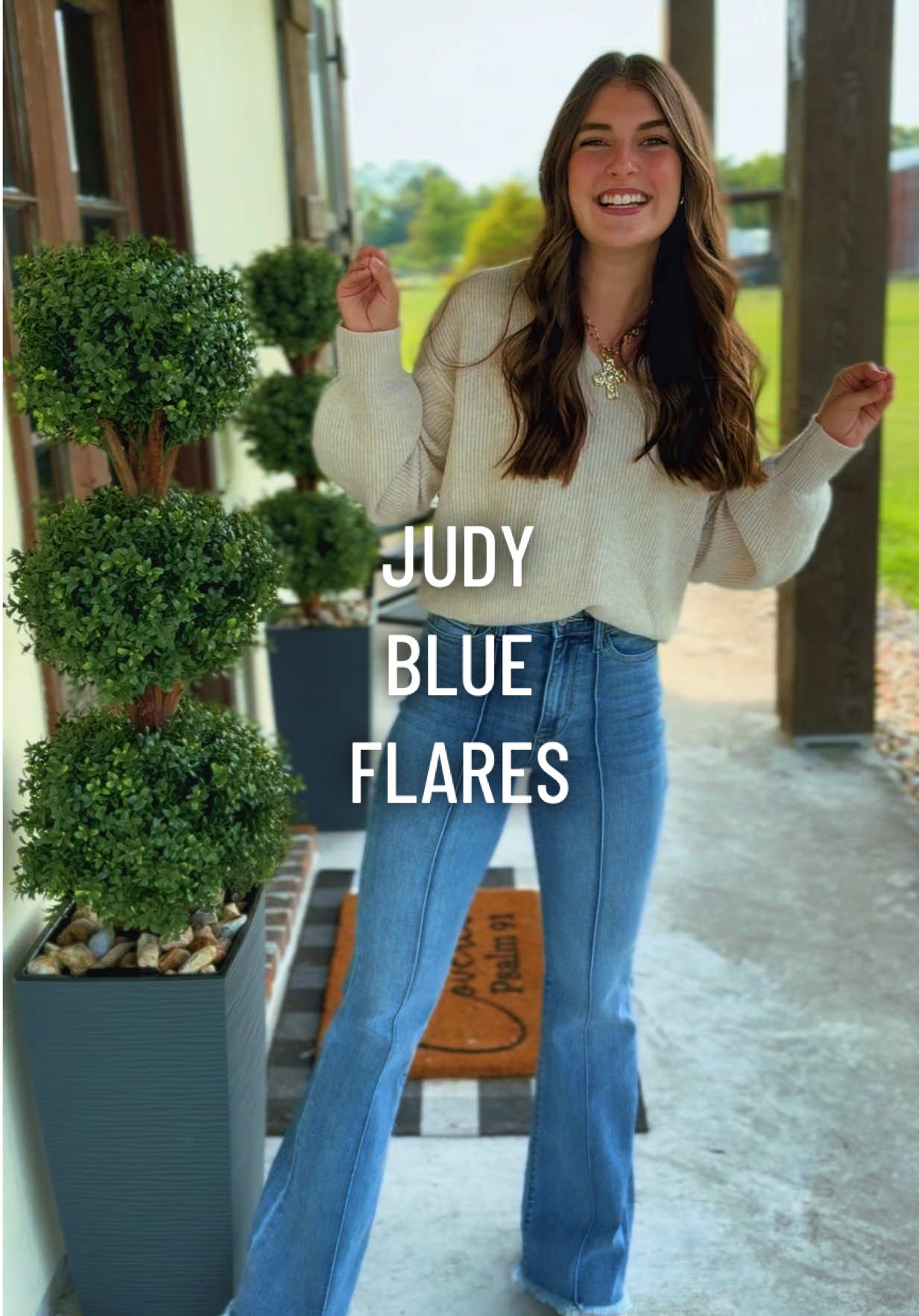 TikTok post by @shayliperkins3 for Emma Lous Boutique. Caption reads: [...] #judybluejeans #judyblueflares @Emma Lous....