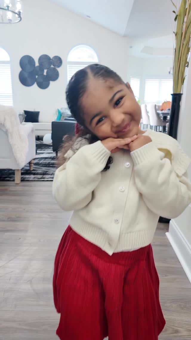 Instagram post by @thekarnes for Draper James. Caption reads: [...] got to wear her new outfit gifted by....