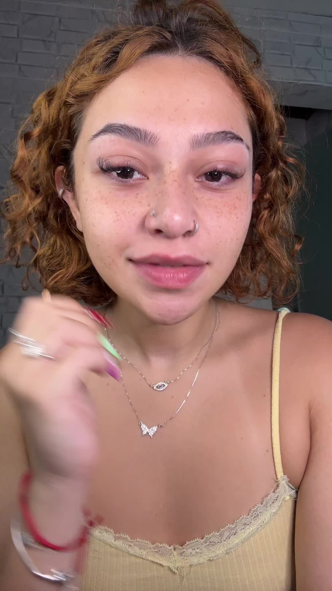 TikTok post by @serramzinha for Creamy Skincare. Caption reads: @Creamy Skincare  cupom: CMGOXTOSA #BFCREAMY25.