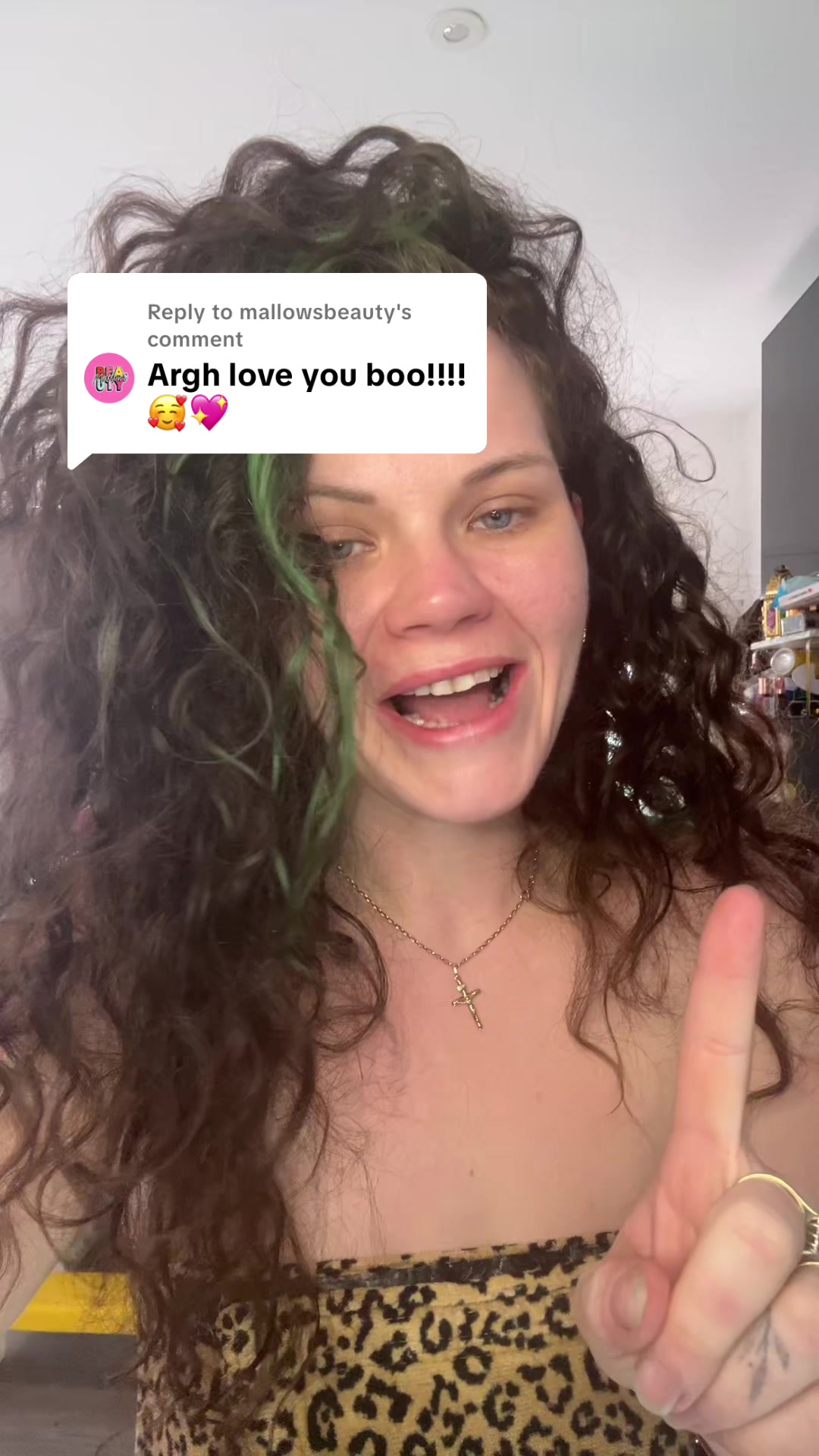 TikTok post by @bethanyshirleyannehunt for Mallows Beauty. Caption reads: Replying to @mallowsbeauty @mallowsbeauty @Laura....