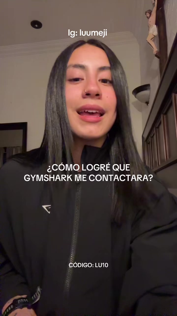 TikTok post by @luummejia for Gymshark. Caption reads: ¿Cómo lo logré? Código: LU10 @Gymshark @Gymshark....
