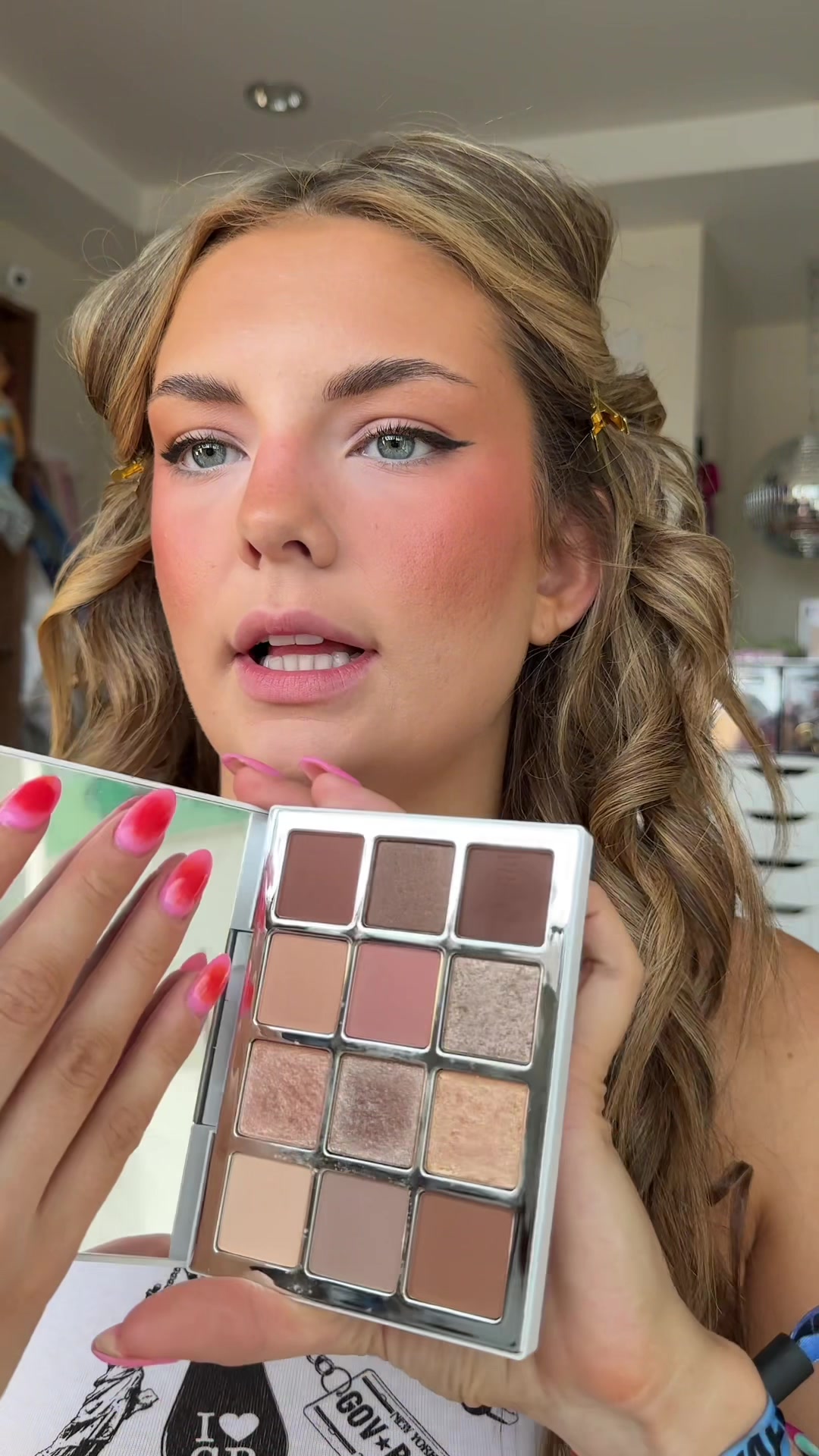 TikTok post by @margaret_kov for Joah Beauty. Caption reads: the perfectttt going out eyes👀😎✨ #makeuptut....