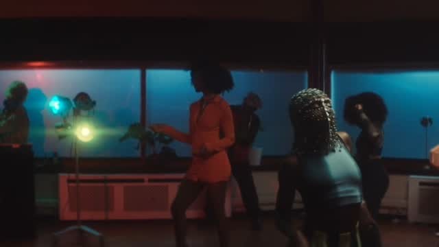 Instagram post by @icarlessouza for Spotify for Artists. Caption reads: 🎧 Turn it up & lose yourself in the music!.