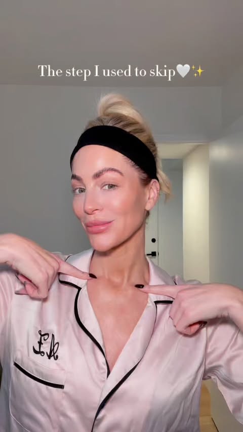 Instagram post by @ashleyzarlin for JLO BEAUTY. Caption reads: [...] about my neck and chest with JLO Beauty’s....