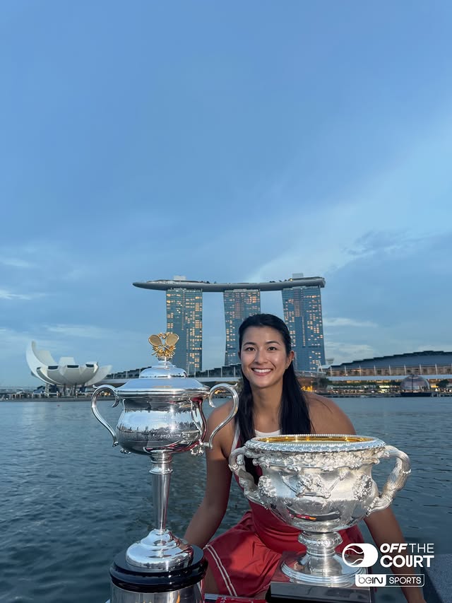 Instagram post by @supertoneyan for Australian Open. Caption reads: Showing AO trophies Norm and Daphne around....