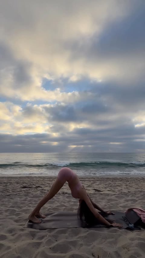 Instagram post by @alexaesco for Alo Moves. Caption reads: Getting my spark back with the help of....