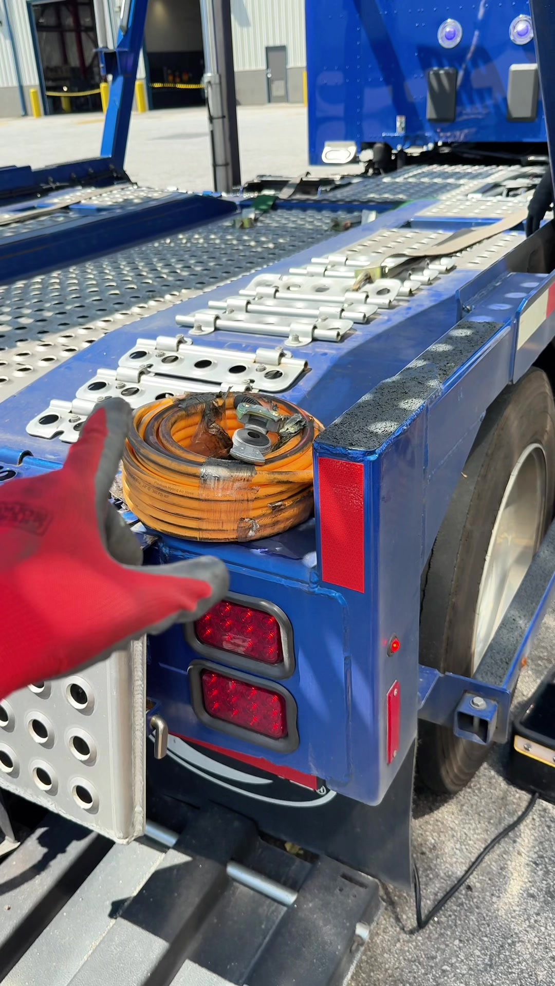 TikTok post by @jenzi_g for Fanttik. Caption reads: Pumping up a semi truck tire with a fanttik X9....