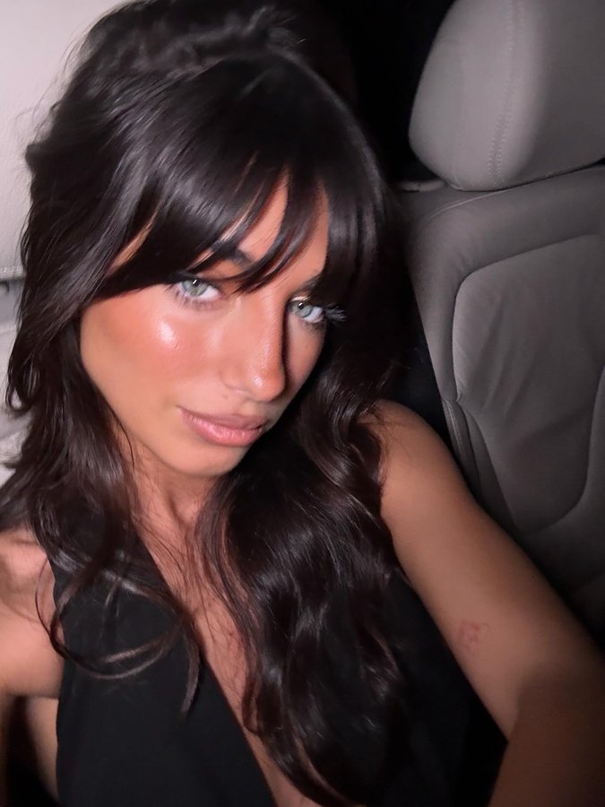 Instagram post by @rachele.santoro for Guerlain. Caption reads: First Christmas dinner of the year with a touch of....